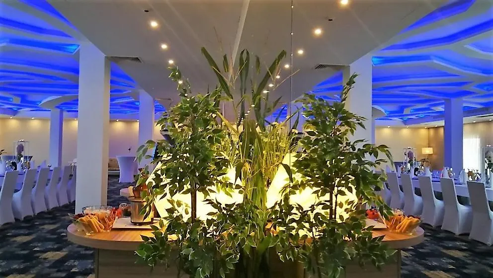 *** Holiday park Green Garden Hotel Raszyn Poland